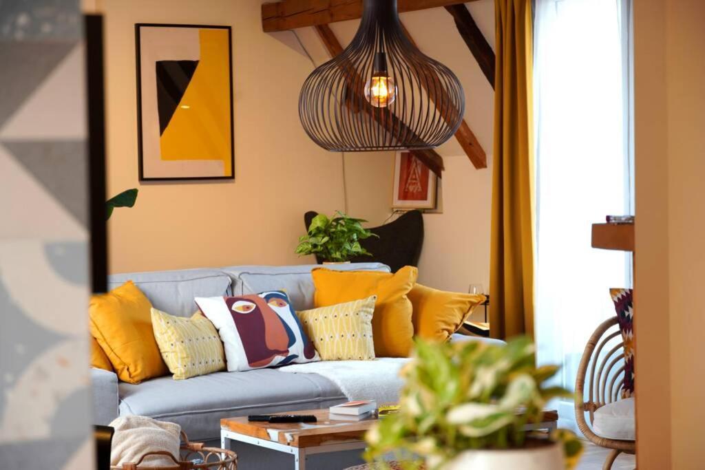 Contemporary Boho Style Loft Center Sofia